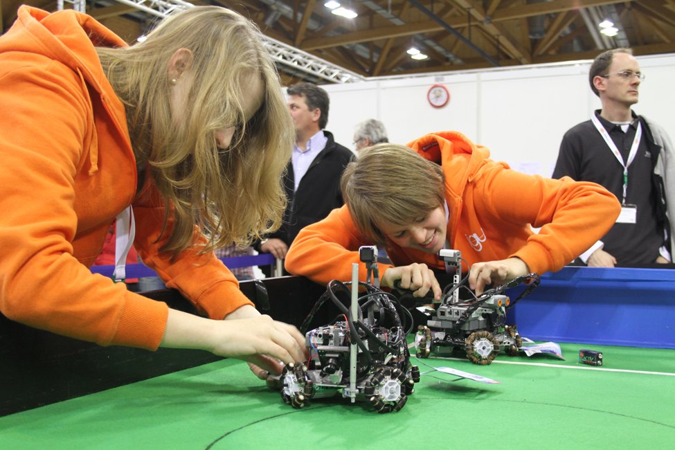 Meisterschaft der Maschinen RoboCup Junior für Ingenieure von