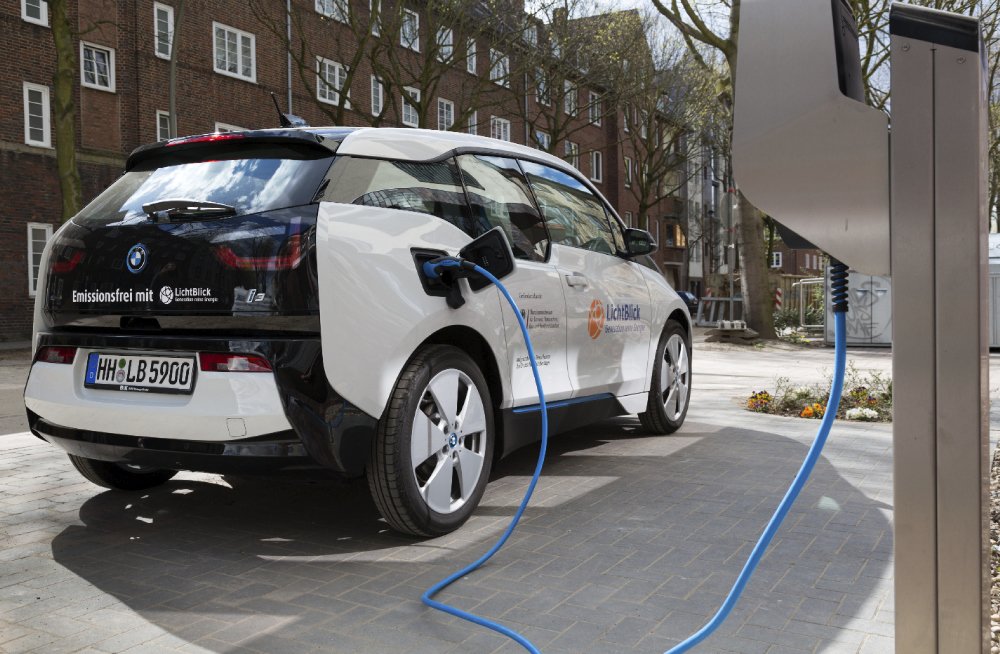 Stromnetz Hamburg Und Lichtblick E Autos Sollen Nachts