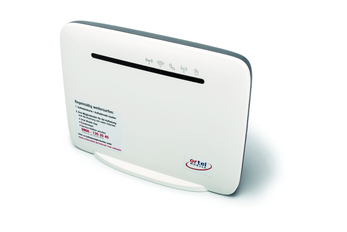 Stationärer Mobilfunk-Router: WNC WLD71-T1 | heise online