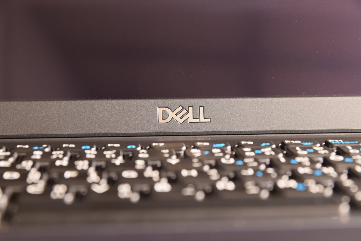 Dell senkt Umsatzprognose wegen Engpässen bei PC-Chips von Intel