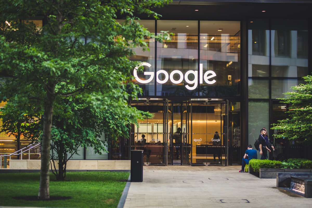 DSGVO-Beschwerde: Brave fordert Trennung von Google-Diensten