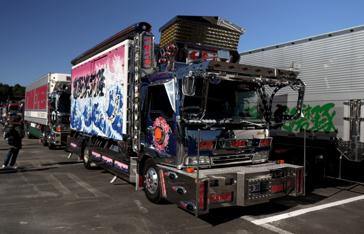 Wie Japans Trucker ihre Tuning-Tradition mit NFTs retten wollen