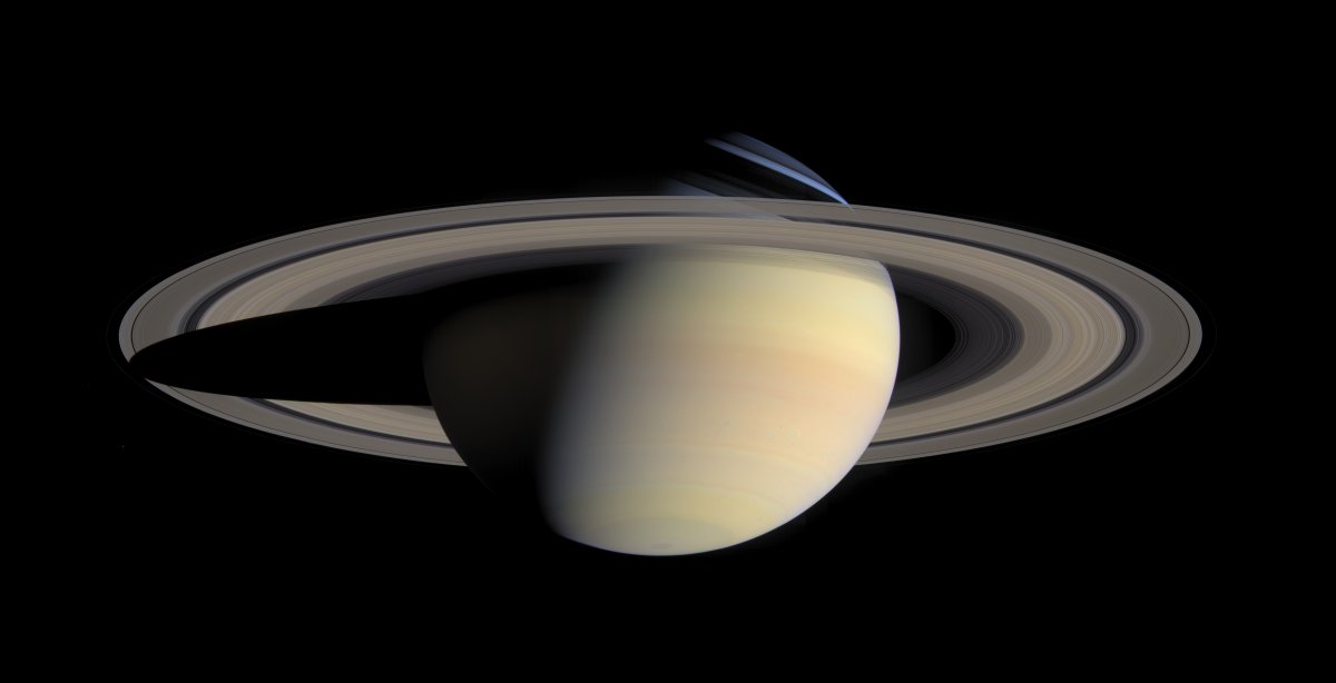 Odkryto 62 nowe księżyce: po raz kolejny Saturn jest pierwszym biegaczem Układu Słonecznego