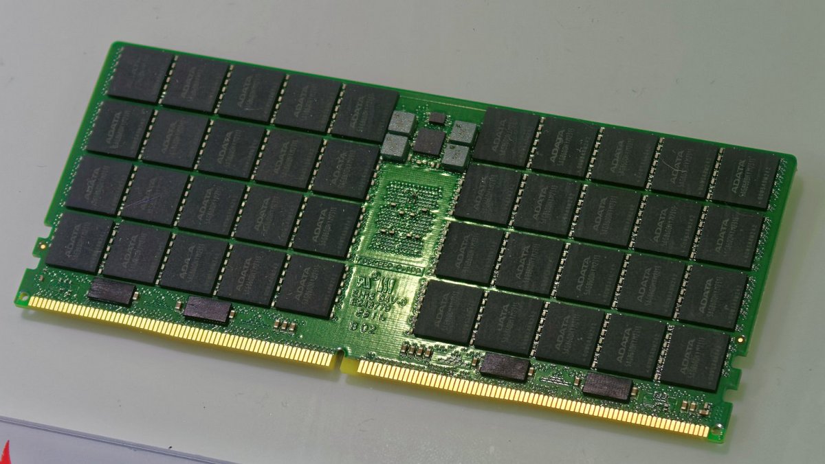 RAM del server: moduli di memoria con una maggiore capacità o velocità
