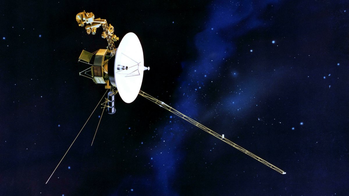 Less garbage: Voyager 1 suddenly sends a complete memory image