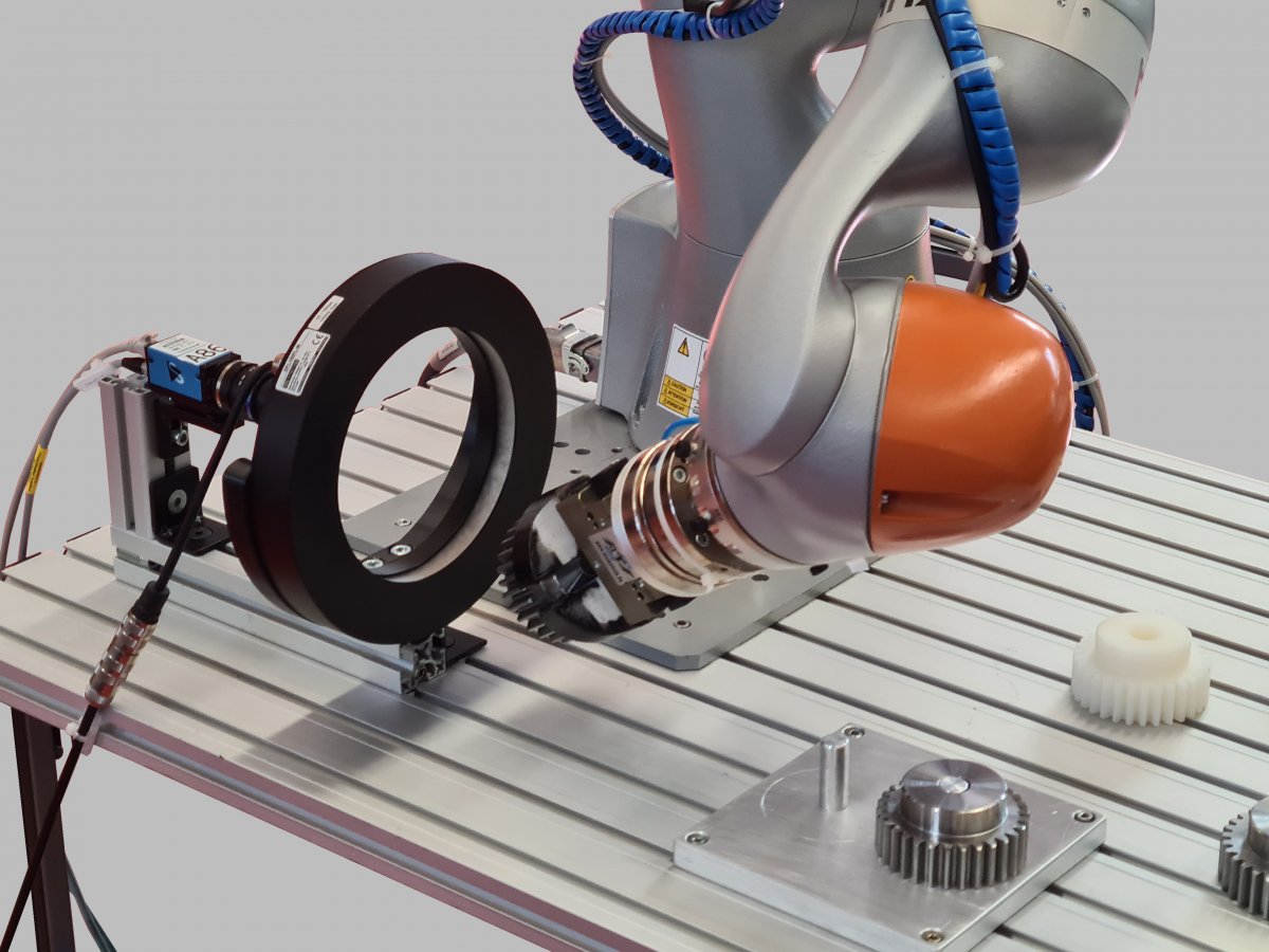 Fraunhofer IWU: GreenBotAI senkt Energieverbrauch von Robotern um 25 Prozent