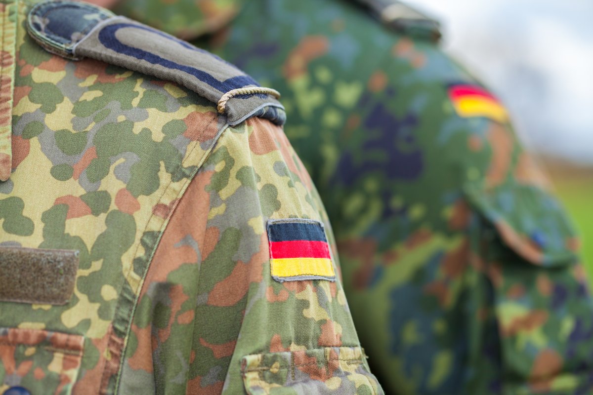 Government: Bundeswehr does not need IRIS2 and Starlink satellite networks heise