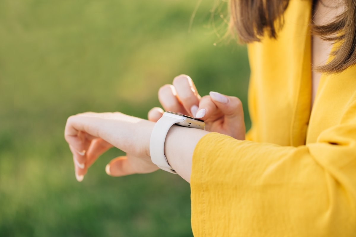 Apple Watch SE Plastic and colorful? heise online