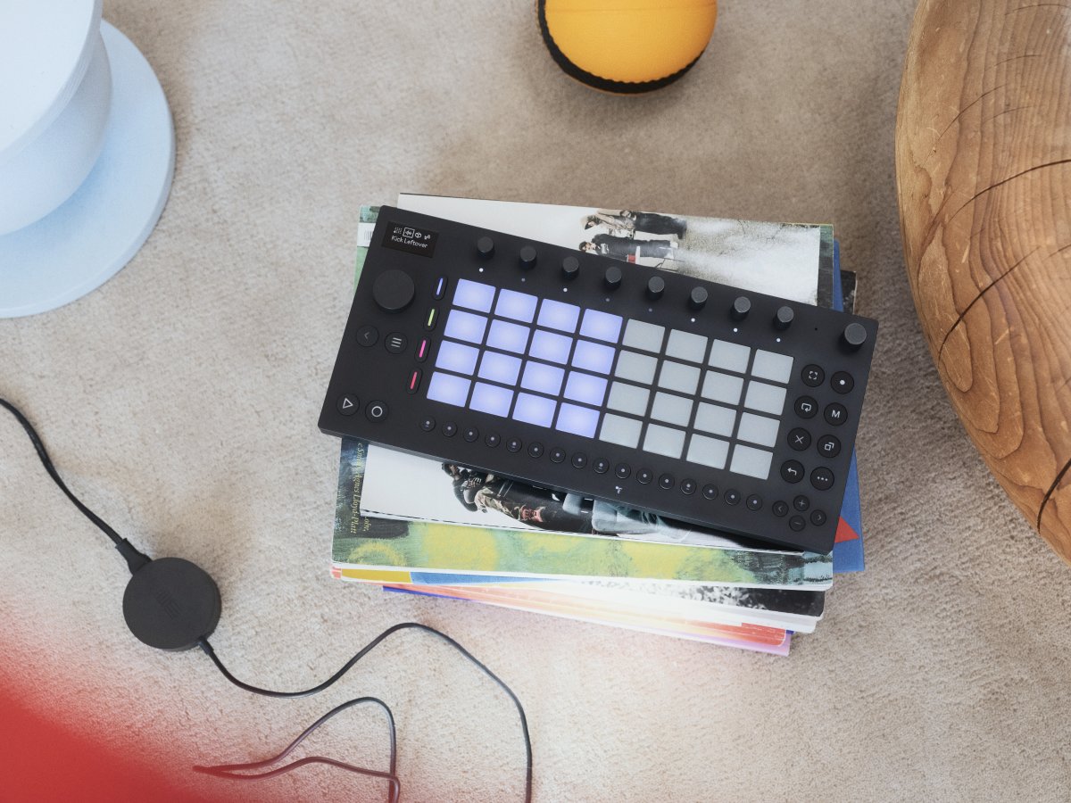 Ableton Move: Neuer Standalone-Controller nimmt Musikideen