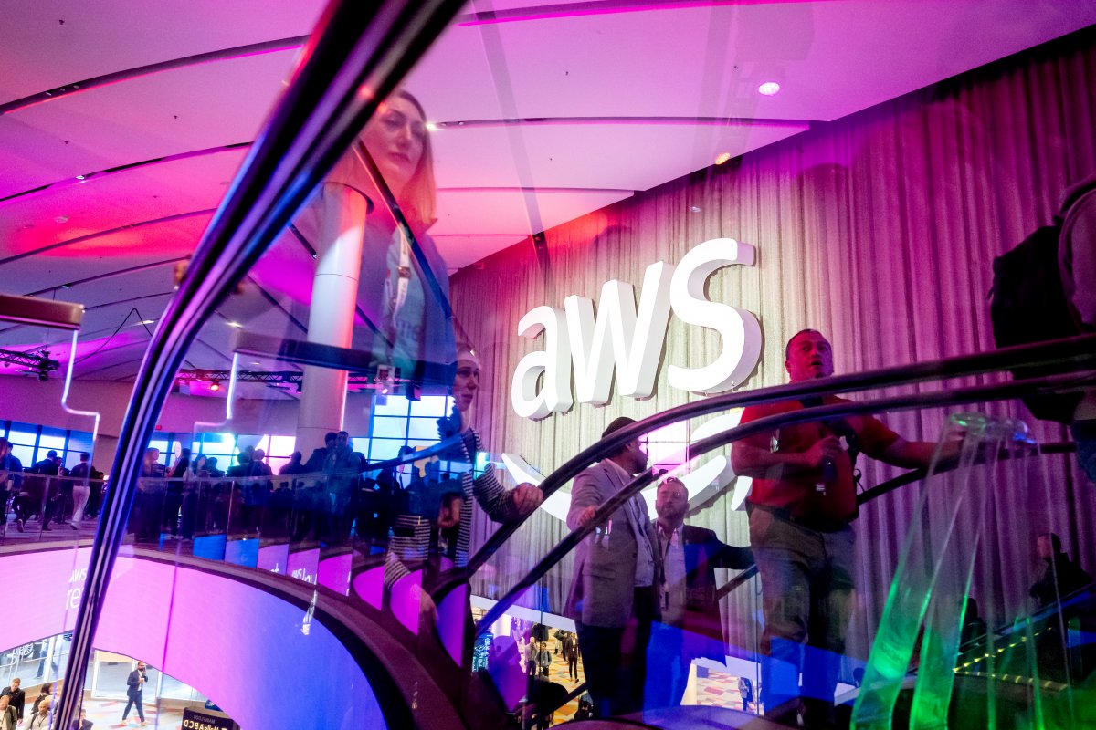 AWS-Neue-Cloud-Instanzen-mit-Trainium2-Chips-f-r-mehr-KI-Leistung