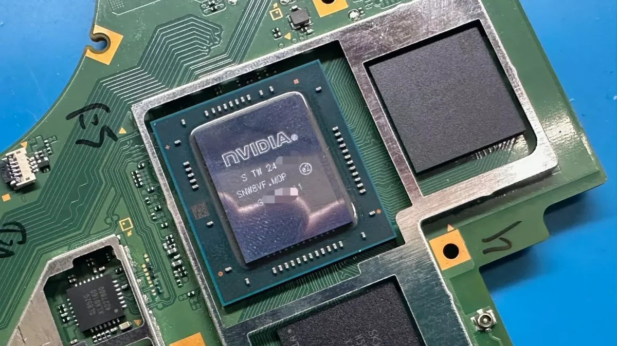 Nintendo Switch 2: First images show the processor | heise