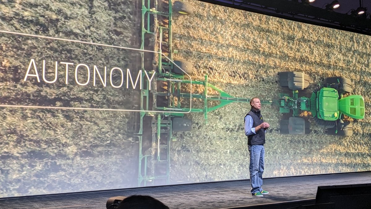 CES-John-Deere-Autonome-Land-und-Baumaschinen