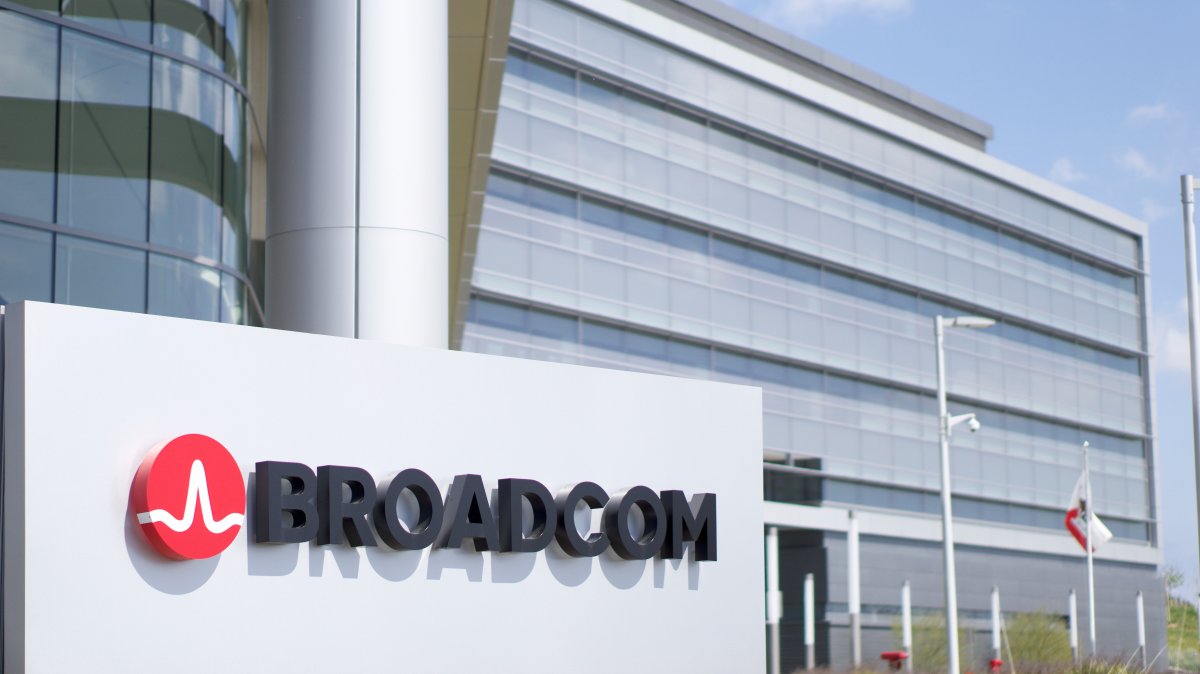 VMware Broadcom Altında: Yaklaşık 20.000 İş Dilate, Kapalı Konumlar