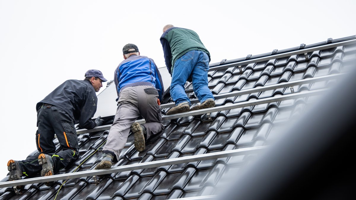 heise-Solaranlage-selber-installieren-Wie-Selbstbaugruppen-helfen-k-nnen