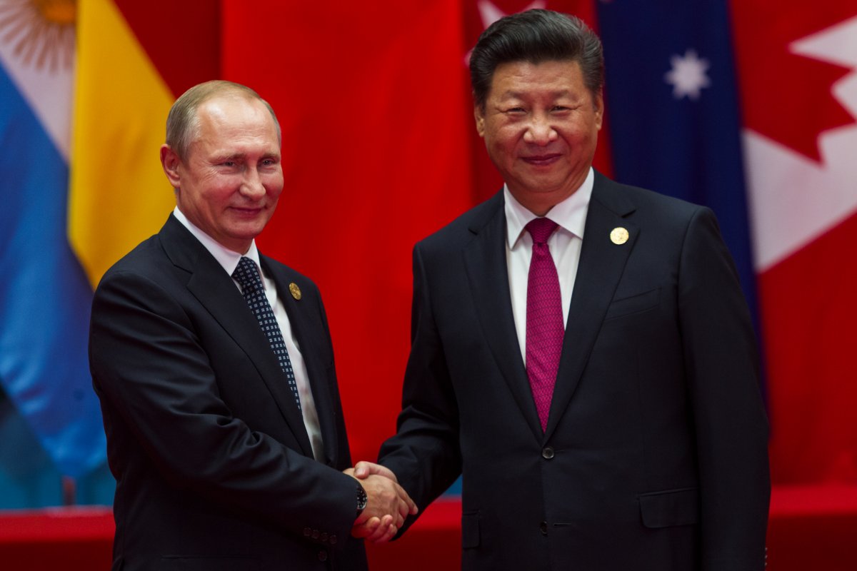 Xi und Putin: Das neue Machtduo schmiedet Anti-West-Allianz
