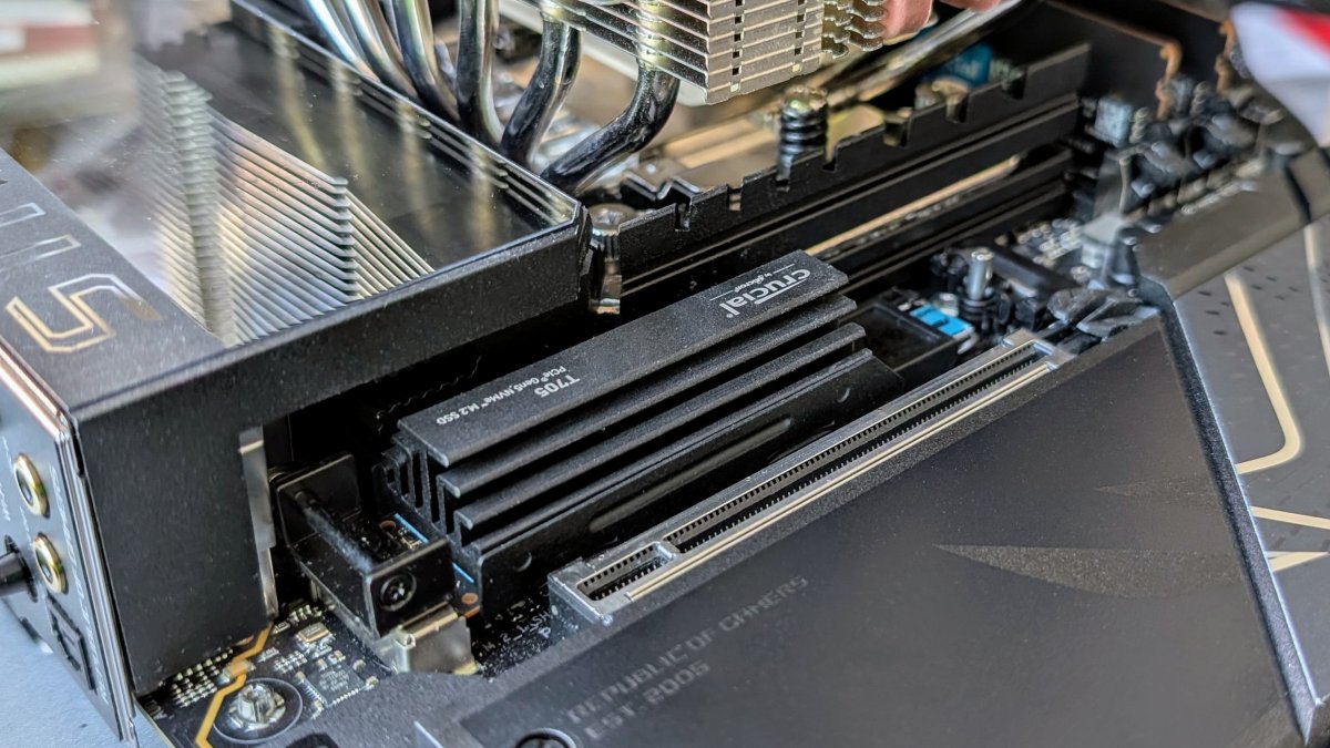 Arrow-Lake-Intels-Desktop-Prozessoren-bremsen-High-End-SSDs