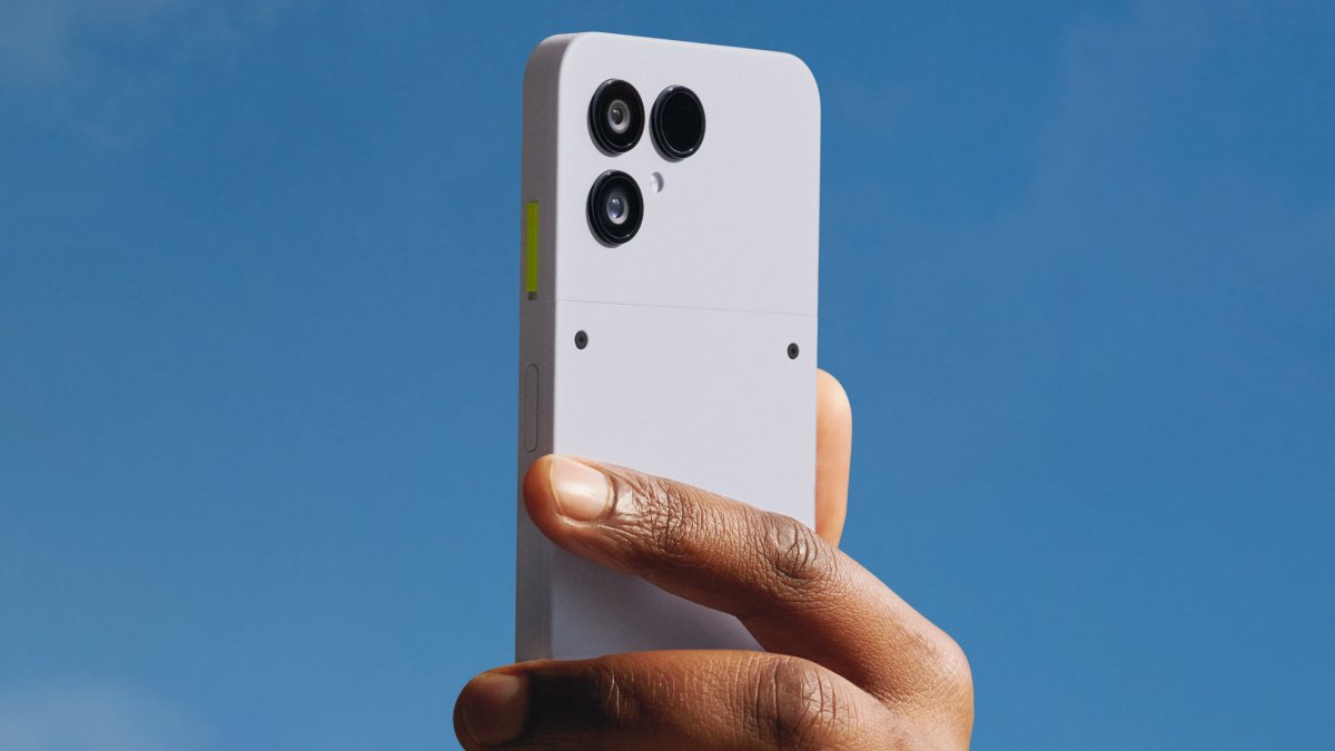 Fairphone-6-Beim-neuen-fairen-Smartphone-geht-ohne-Schraubendreher-nichts-mehr