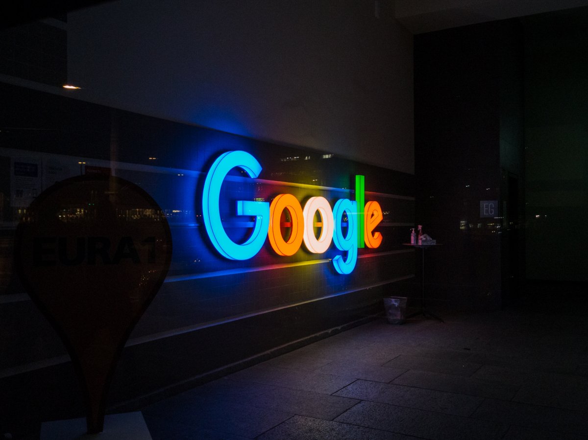 Googles-KI-Zusammenfassungen-Verleger-beschweren-sich-bei-EU-Wettbewerbsbeh-rde