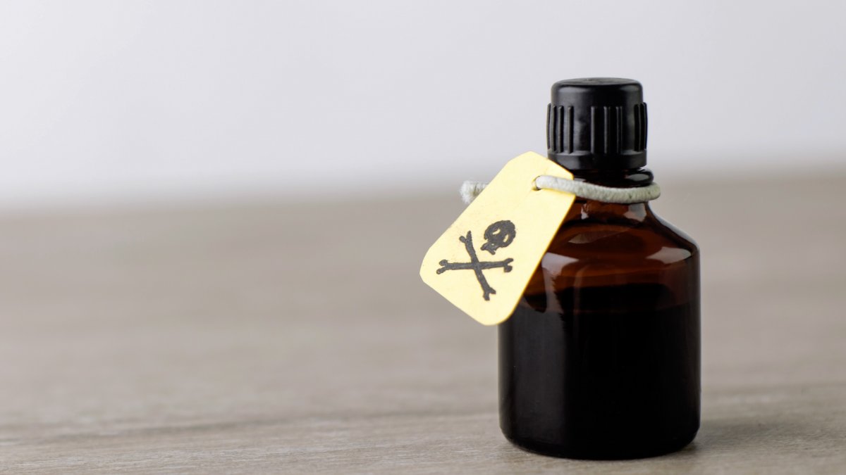 Data Poisoning bei LLMs: Feste Zahl Gift-Dokumente reicht für Angriff