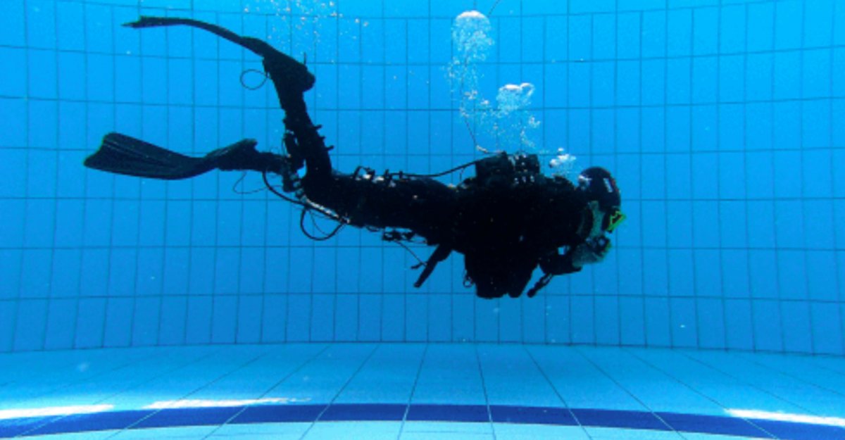 Unterwasser-Exoskelett-reduziert-Sauerstoffverbrauch-beim-Tauchen