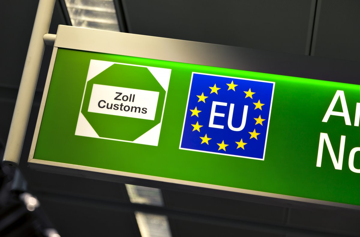 Zoll-warnt-Black-Friday-K-ufe-aus-dem-Ausland-k-nnen-teuer-werden