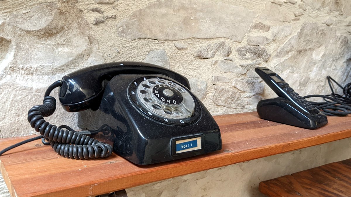 iOS-26-Warum-Anrufidentifizierung-und-Warteschleifenassistenz-versagen