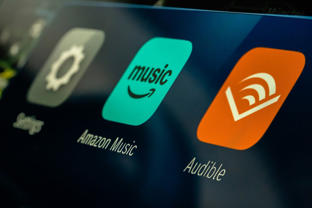 MBUX-3-3-Mercedes-Benz-bringt-Audible-und-Amazon-Music-ins-Auto