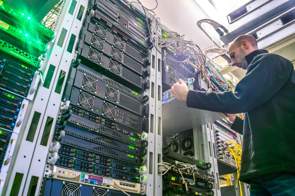 Beschwerde: Karlsruhe stoppt umstrittene DNS-Überwachung einstweilig