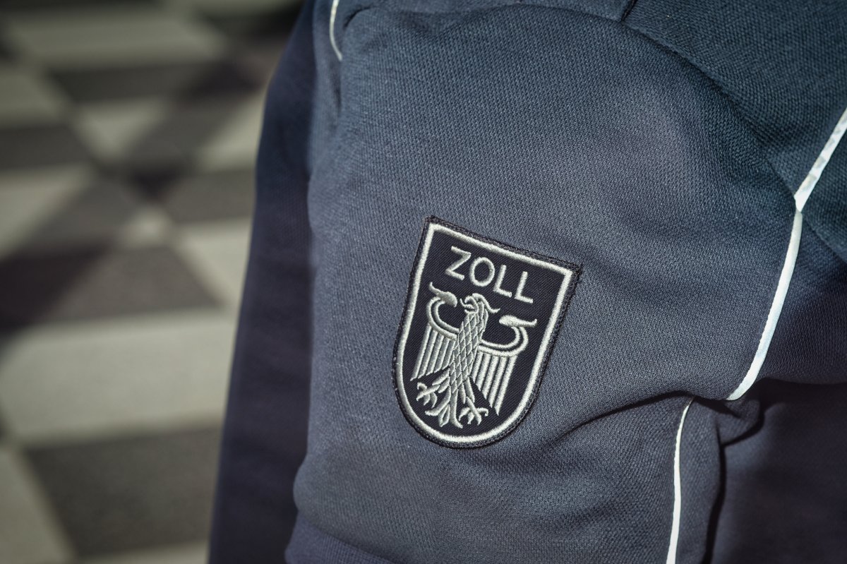 Rechnungshof-Kritik-35-Millionen-Euro-f-r-kaum-genutzte-Smartphones-beim-Zoll