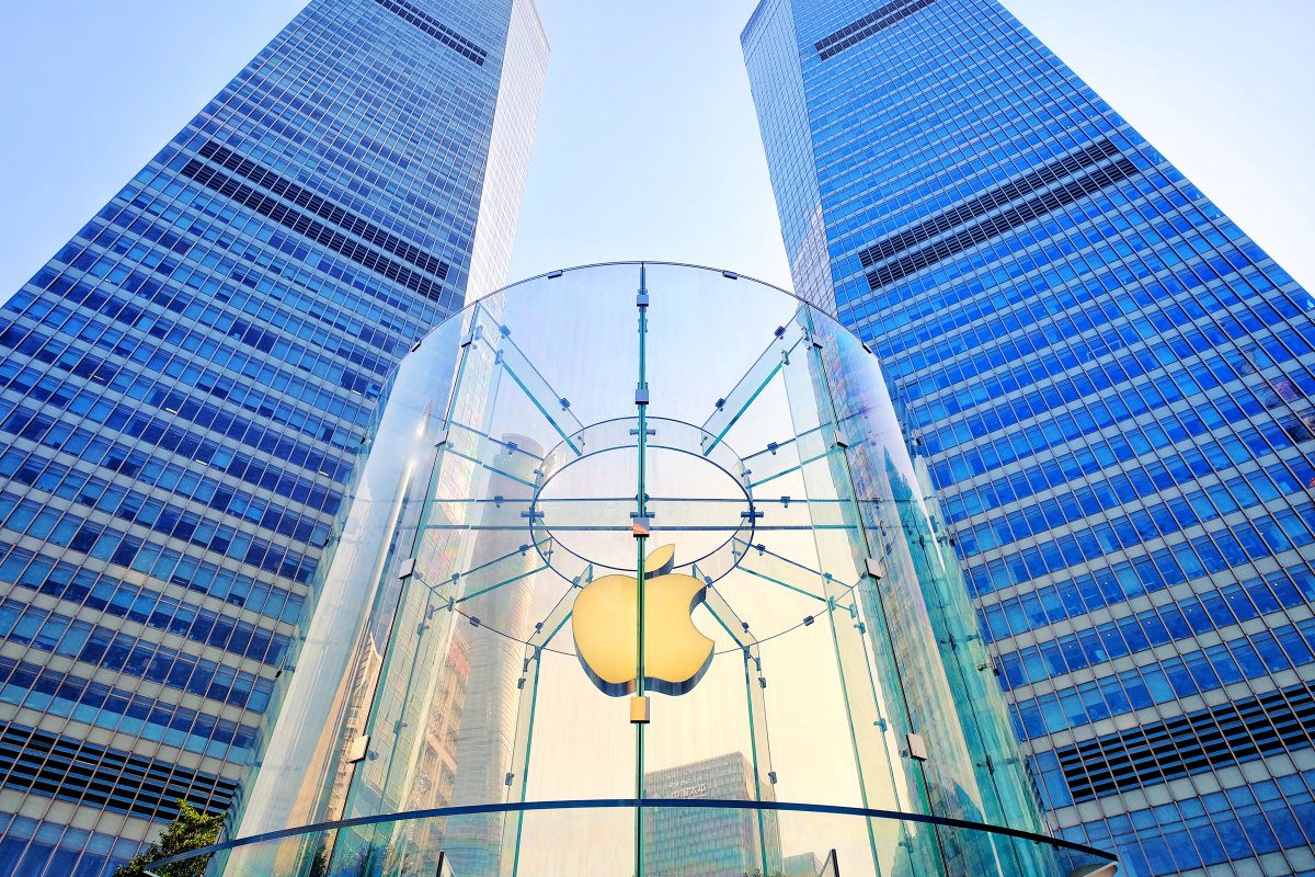 New Apple hardware: iPads, iPhones, and MacBooks in the pipeline – by March