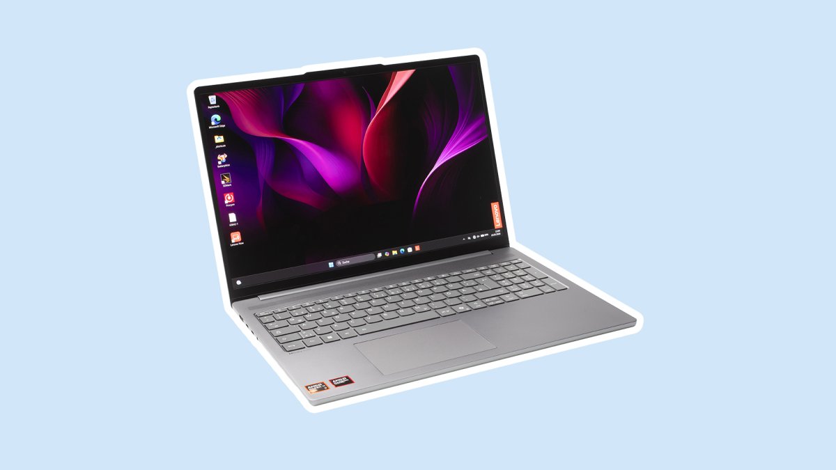 heise+ | Lenovo IdeaPad Slim 5 mit AMDs neuem Ryzen AI 7 445 im Test