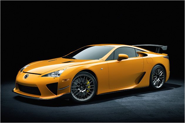 Lexus LFA mit Nürburgring-Paket | heise autos