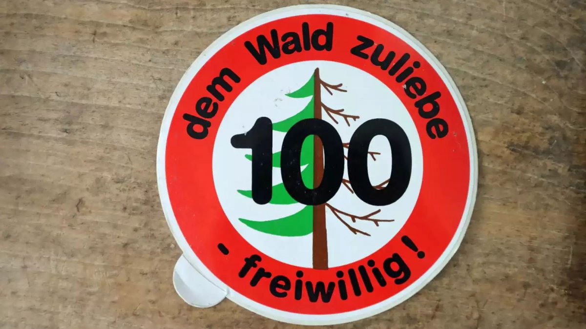 Grüne fordern Tempolimit: Kosten senken, Klima schützen