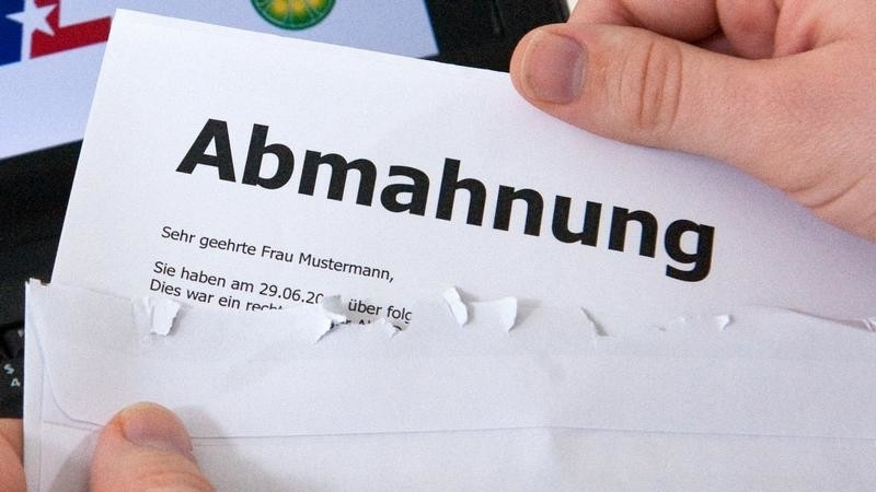 Urheberrecht: Bund mahnt FragDenStaat wegen Glyphosat-Gutachten ab