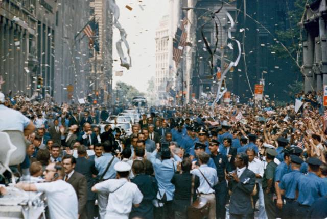 Die Parade