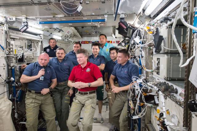 Ein Jahr auf der ISS