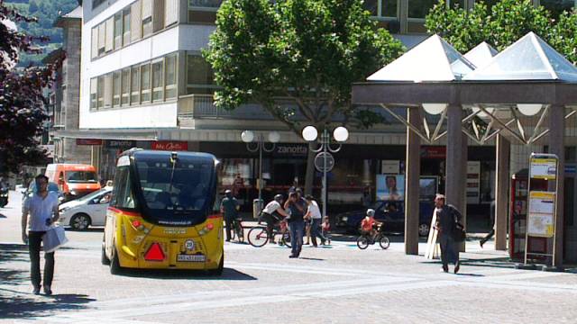 Jungfernfahrt des autonomen Postbusses in Sitten