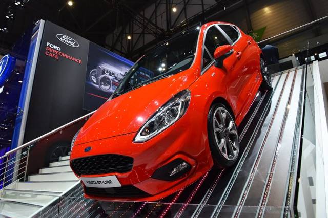 Impressionen vom und Premieren auf dem Genfer Autosalon 2017