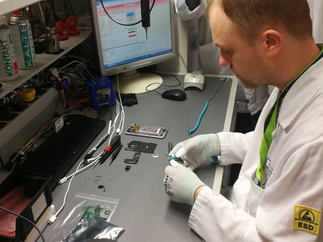 Smartphone-Reparatur bei Samsung und Letmerepair