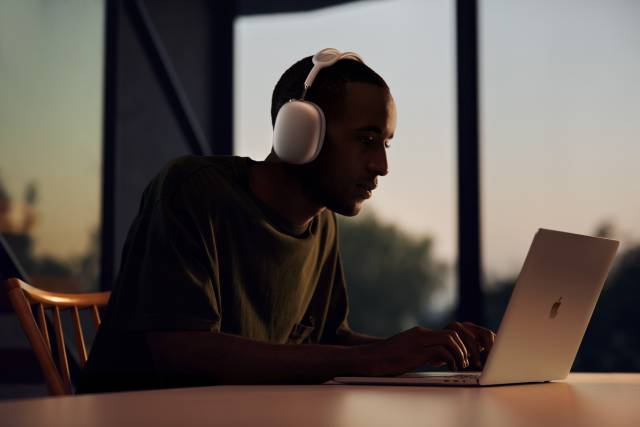 AirPods Max 2020