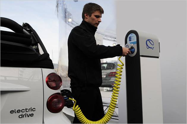 Der Aufbau einer funktionstüchtigen Lade-Infrastrucktur gehört zu den großen Aufgaben, die auf dem Weg zur Elektromobilität zu bewältigen sind