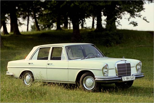 Mercedes 250 S (1965)