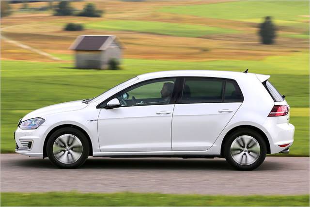Der GTE wird von einem Hybrid-Strang aus 1,4-Liter-TSI und 102-PS-Elektromotor angetrieben