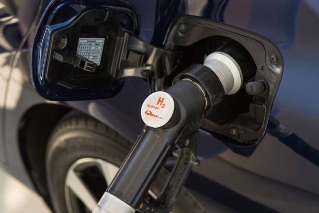 Elektroautos, Hybridantrieb, alternative Antriebe