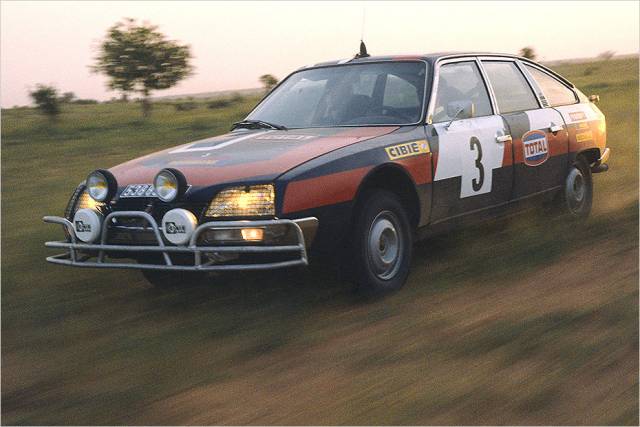 Von 1976 bis 1979 ging der CX als Rallye-Version bei zahlreichen Rennen an den Start.
