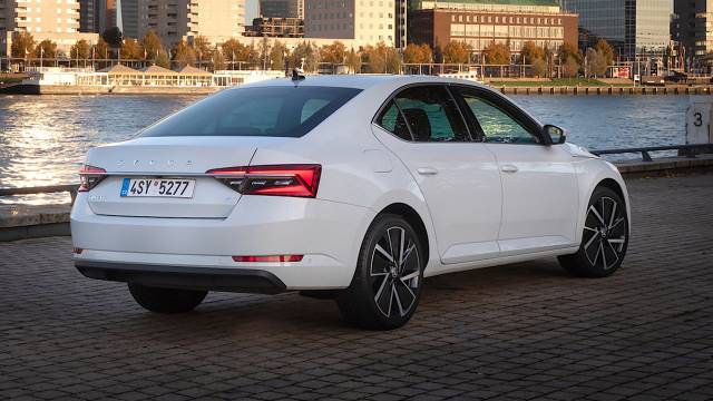 Fahrbericht Skoda Superb iV