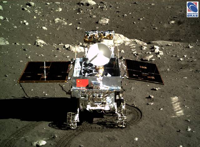 Chang'e 3 und Yutu auf dem Mond