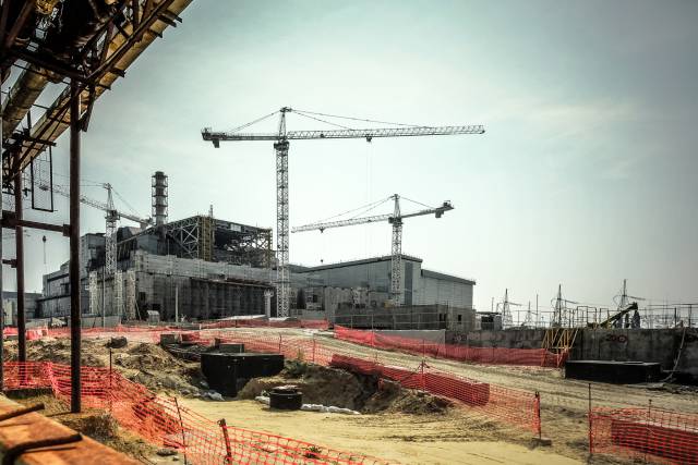 Der Bau des neuen Sarkophages für den Unglücksreaktor von Tschernobyl