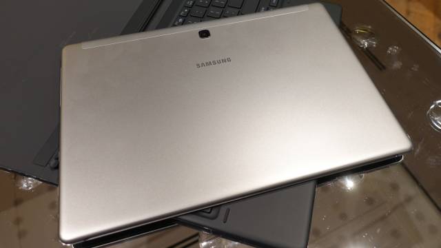 Samsung Galaxy Book