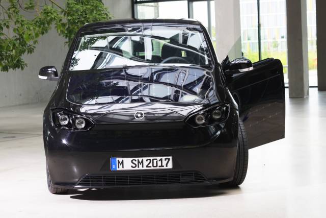 Elektroauto Sion mit Solarzellen